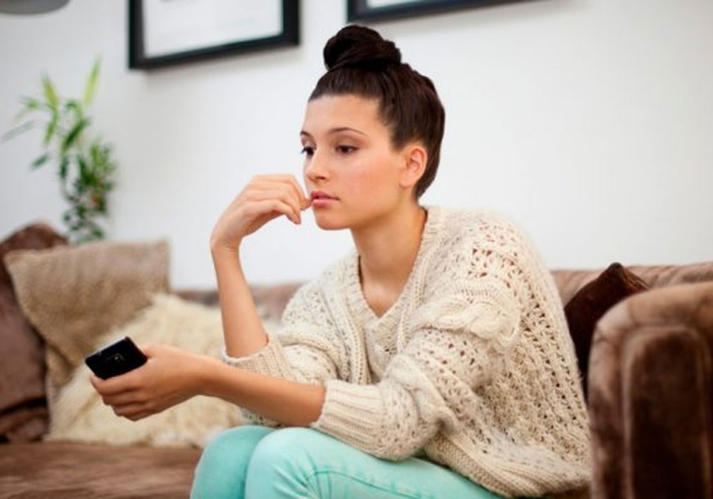 giati_den_apantaei_sto_mhnyma